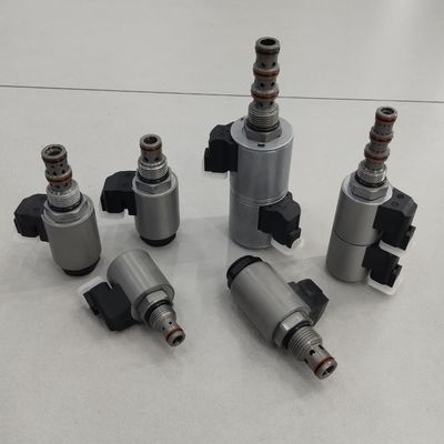 Công nghiệp 4 Port Solenoid Valve Cartridge Electromagnetic Hydraulic Valve